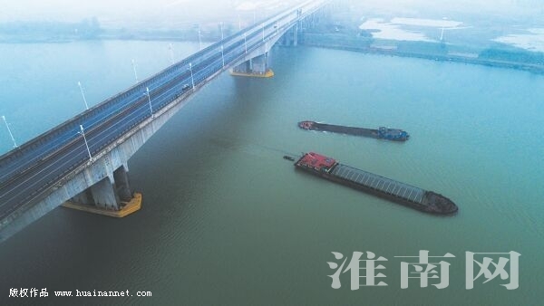 穿越淮河：多座大桥架起淮南产业强区路
